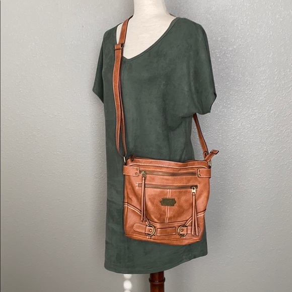 boc Handbags - ⭐️ SOLD ⭐️ B.O.C Born Concept Cross Body Bag